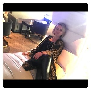 Meet your Posher, Helen b.